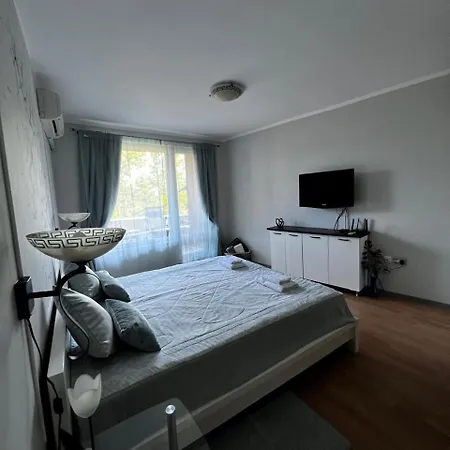 Apartamento For Rent In Sunny Beach/ Nesebar